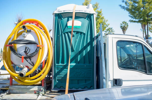Porta potty delivery and setup in Westhaven Moonstone, CA